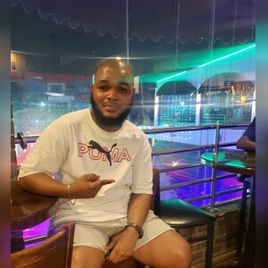 karizmatic, online dating profile photo