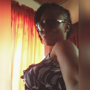 lavendar, online dating profile photo