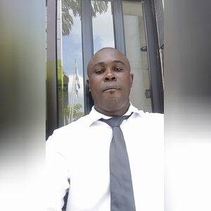 wakeup, online dating profile photo