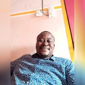 pisonpub, online dating profile photo