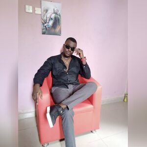 bmayowa, online dating profile photo