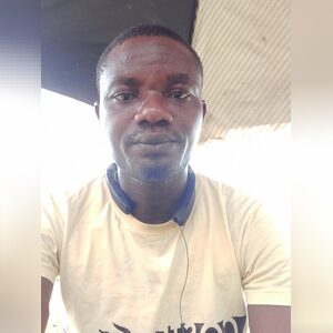 taiwohaz, online dating profile photo