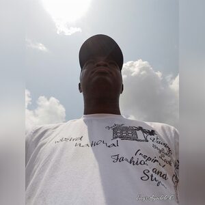 awojayog, online dating profile photo