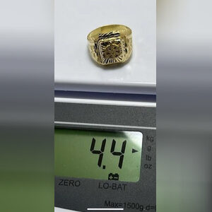 ola109, online dating profile photo