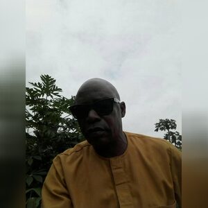 mansoor, online dating profile photo