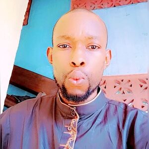 waizizi, online dating profile photo