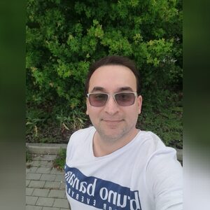 germandoc, online dating profile photo