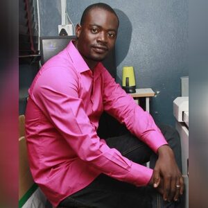 kunleosi, online dating profile photo