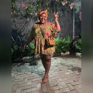 cyntanni, online dating profile photo