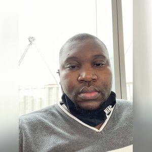 moyo_ade, online dating profile photo