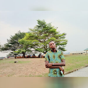 mfonobong, online dating profile photo