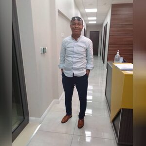 isahbasss, online dating profile photo