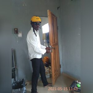 oolatubo, online dating profile photo