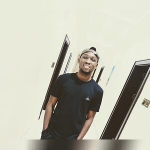 franisaa, online dating profile photo