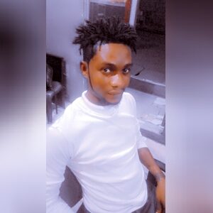 madubufo, online dating profile photo