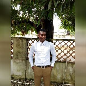 itaiwo95, online dating profile photo
