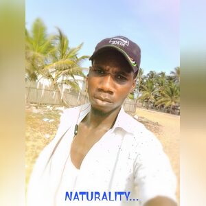 ayomide008, online dating profile photo