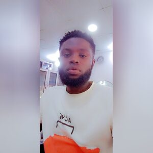 olaitan_01, online dating profile photo