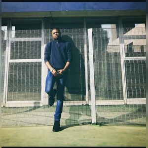 lolaberi, online dating profile photo