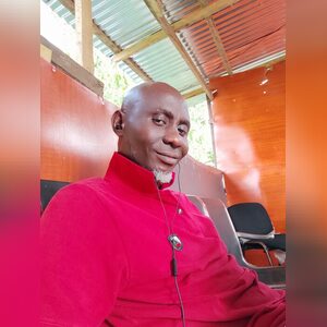 enolaadu, online dating profile photo