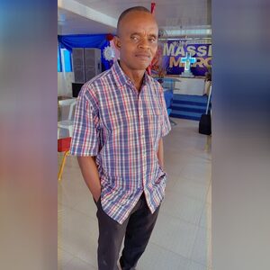 omolsula, online dating profile photo