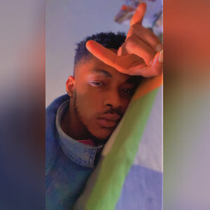 vibeking, online dating profile photo