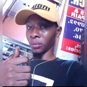 tibzy001, online dating profile photo