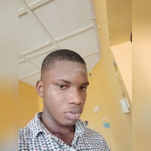 victdeji, online dating profile photo