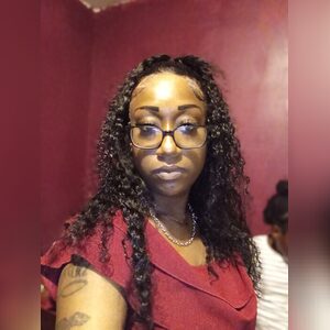 queen242, online dating profile photo