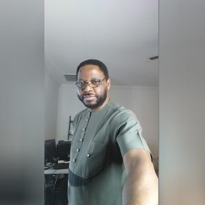 dugubrow, online dating profile photo