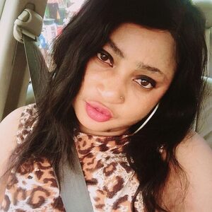 adeyemom, online dating profile photo