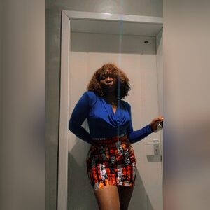 pearlvik, online dating profile photo