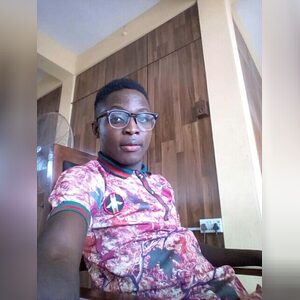 farayade, online dating profile photo