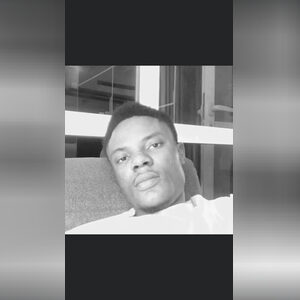 miralae, online dating profile photo