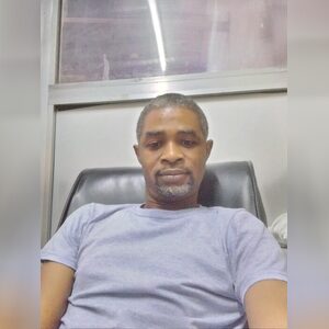 olugiwa7, online dating profile photo