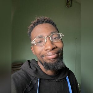 olameji, online dating profile photo