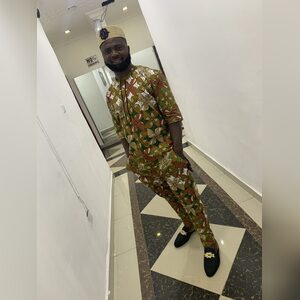 aadebeku, online dating profile photo