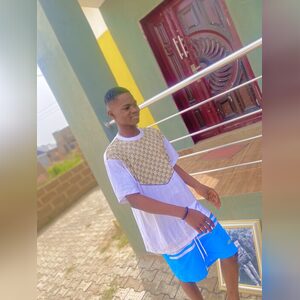 moluwa5-, online dating profile photo