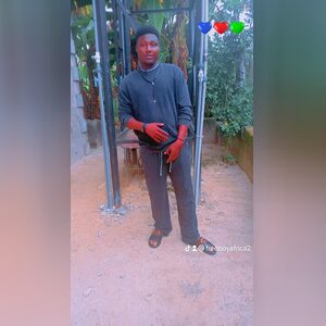 kingsley32, online dating profile photo