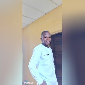 amujuogu, online dating profile photo