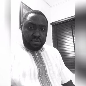 aliu05, online dating profile photo