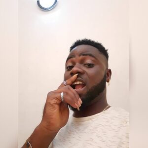godwinpa, online dating profile photo