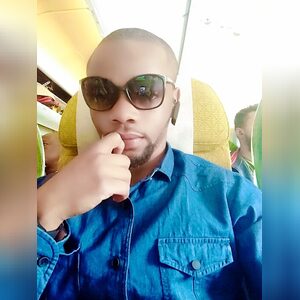 naqeeb, online dating profile photo