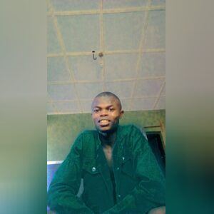 inioluwa07, online dating profile photo