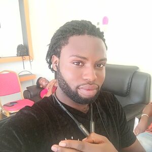 okezuoch, online dating profile photo