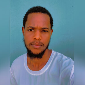 ibelevio, online dating profile photo