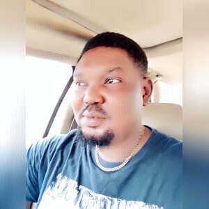 debid, online dating profile photo