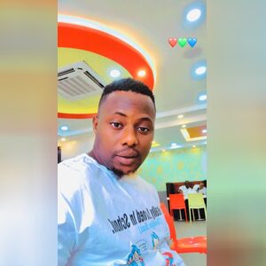 omicha3-, online dating profile photo