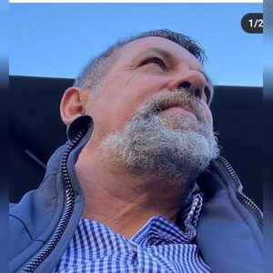 markhenry, online dating profile photo