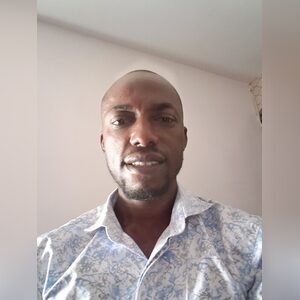 jmoses4-, online dating profile photo